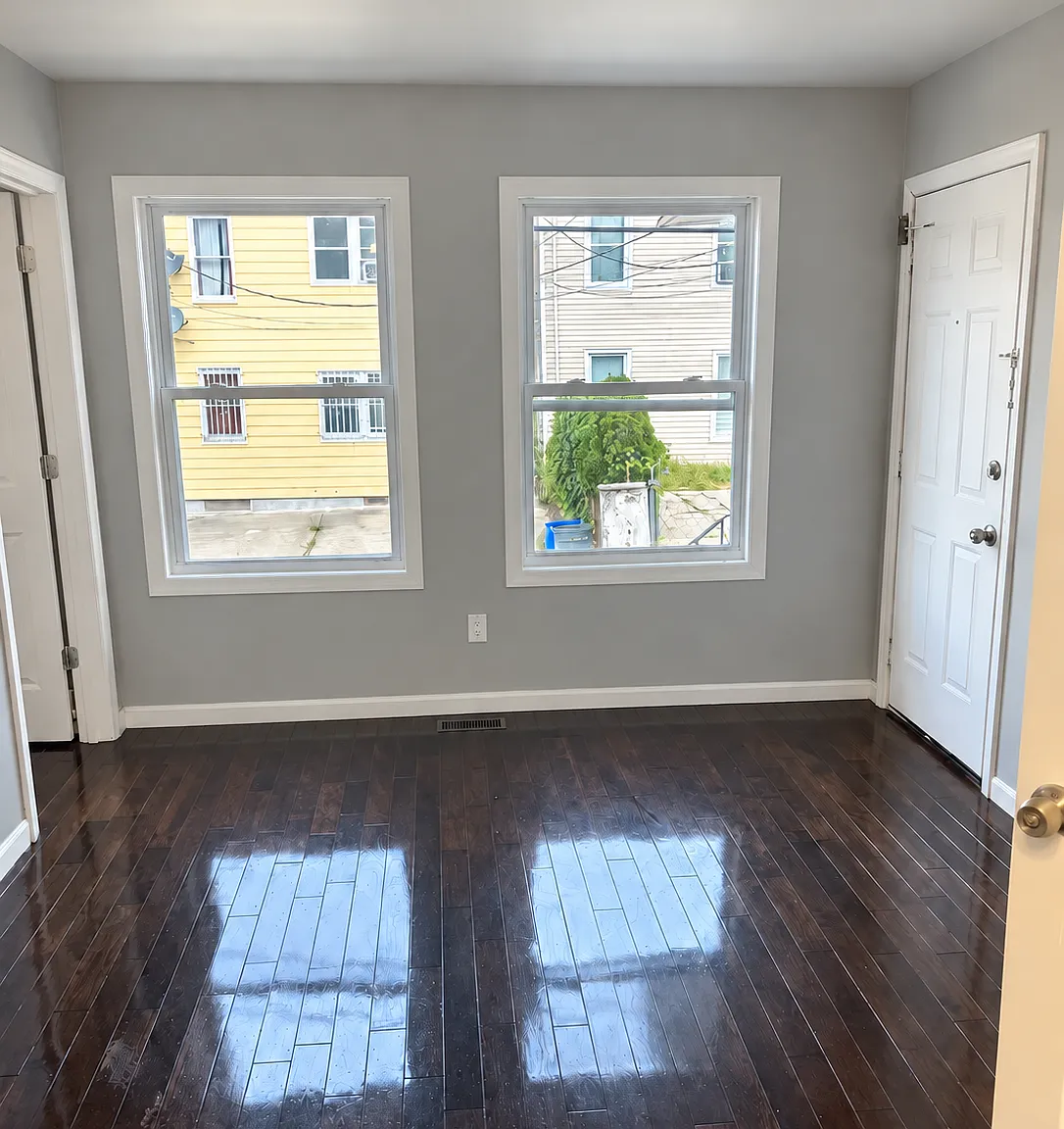 3 bed, $2,250 — Photo 2