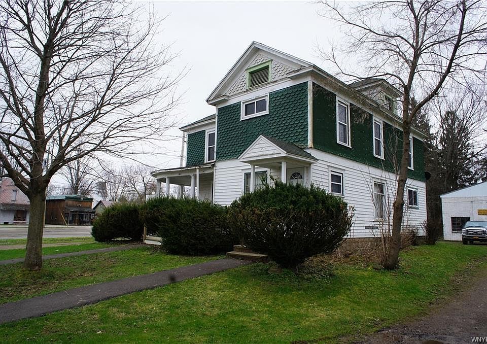 1st image of 607 Center St