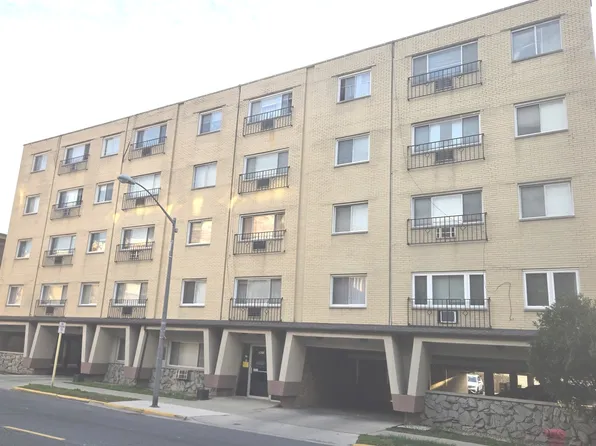 2920 N Harlem Ave APT 4B, Elmwood Park, IL 60707