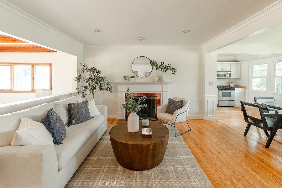 1st image of 13949 Ramona Dr