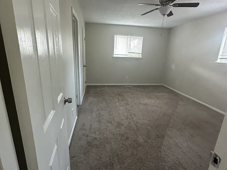 331 Sunflower Ct — Photo 17