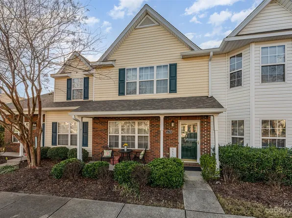 674 Rock Lake Gln, Fort Mill, SC 29715