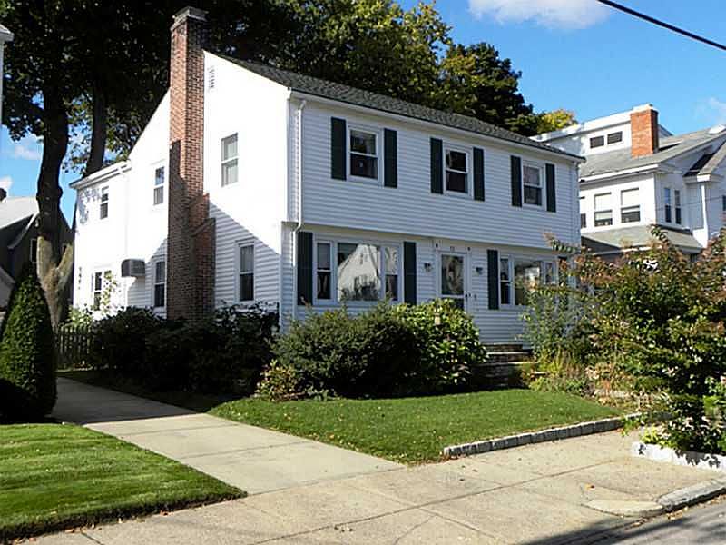 1st image of 72 Oak Hill Ave