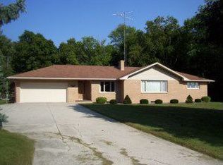 4007 Center Rd, Manitowoc, WI 54220