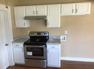 711 Elm St, Sanger, TX 76266