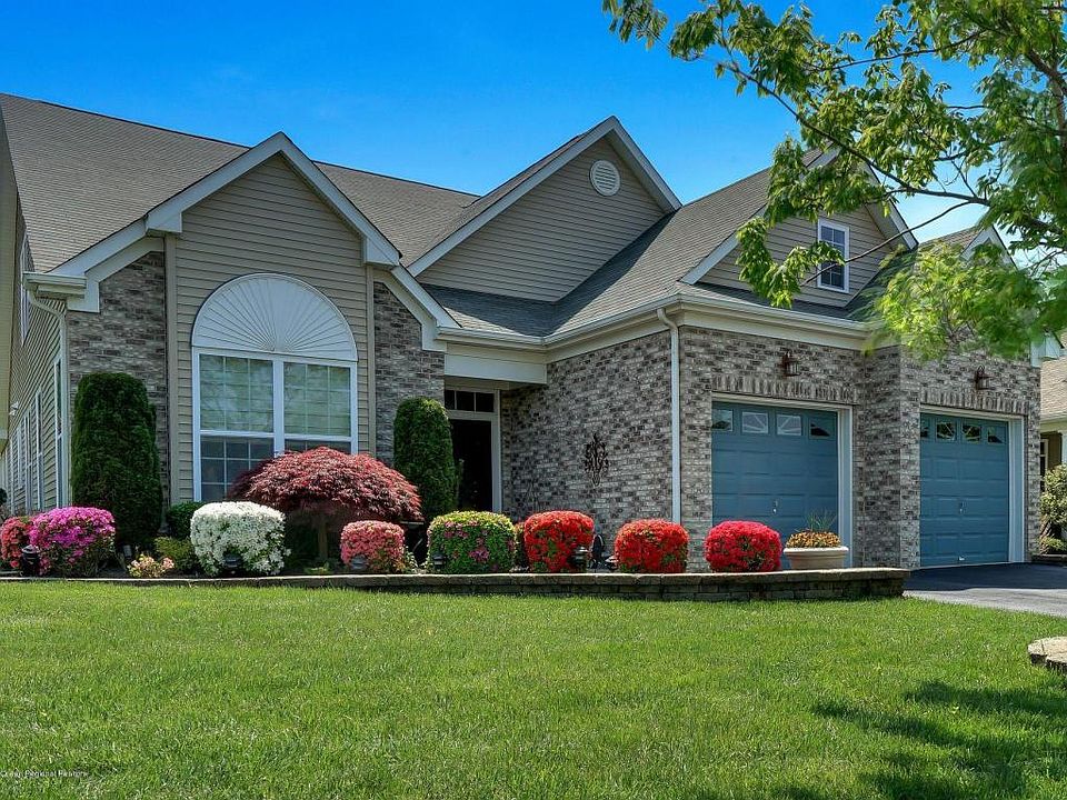 1st image of 156 Enclave Blvd