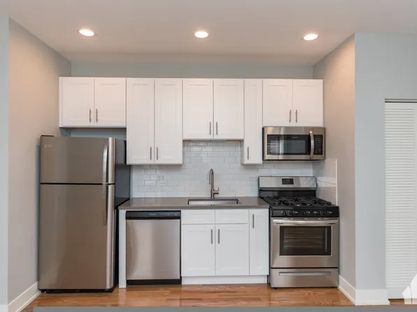 2107 N Sedgwick St, Chicago, IL 60614