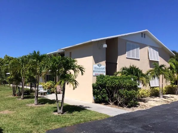 745 Hummingbird Way, North Palm Beach, FL 33408