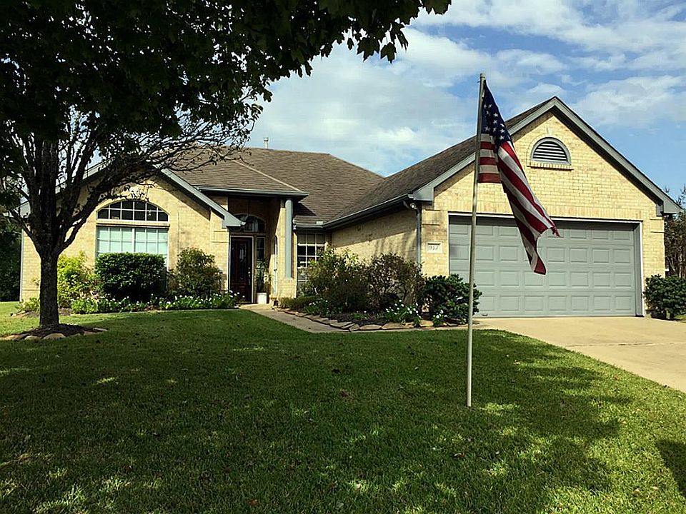 1st image of 943 S Palmcrest Ct