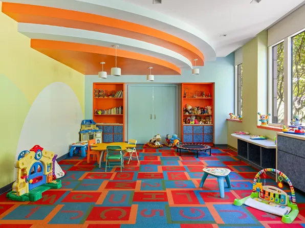 415 Main Street image 27 of 28