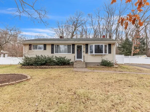 250 East St, South Hadley, MA 01075