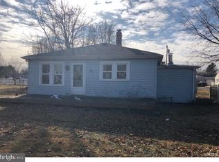 11 Georgia Rd, Pennsville, NJ 08070