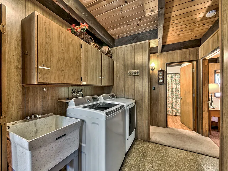 4540 Interlaken Rd — Photo 12