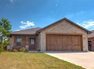 509 Gould St, Pilot Pt, TX 76258