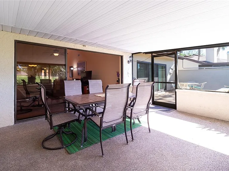 4660 La Jolla Dr — Photo 27