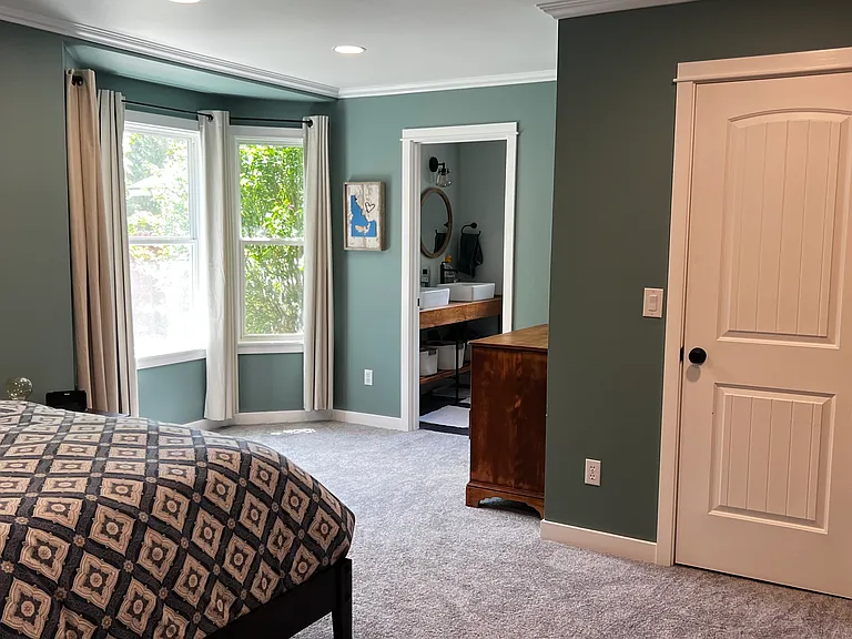 1703 E Lochmeadow Ct — Photo 13