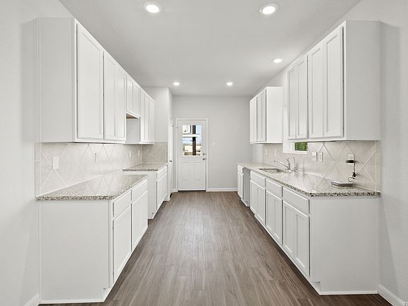 7th image of this home