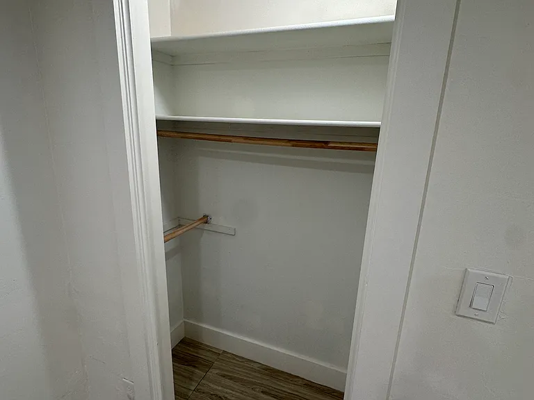 N 1000 W — Photo 14