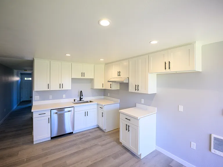 840 SW 154th St #4 — Photo 9