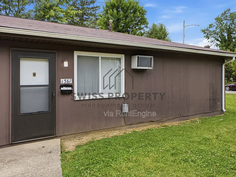 1567 Briarwood Ave — Photo 4