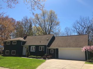 1410 Birch Dr, North Tonawanda, NY 14120