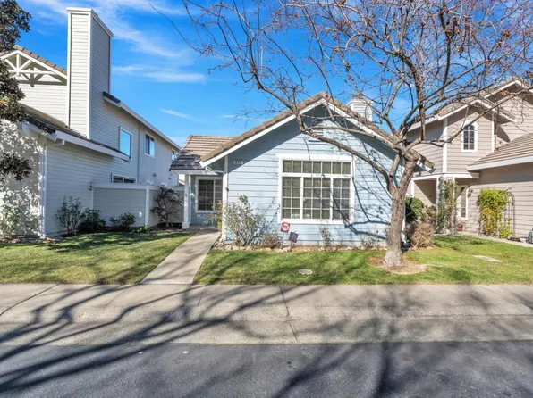 319 Brightstone Cir, Folsom, CA 95630