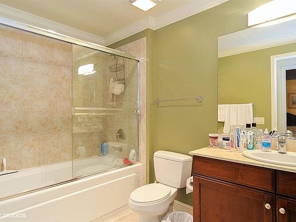 5th image of 310 S Michigan Ave Unit 1006