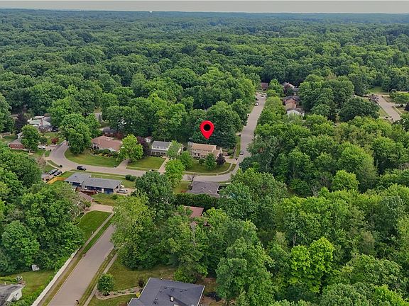 2nd image of 1660 Squaw Creek Dr