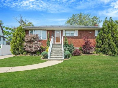 123 Baker Court, Island Park, NY, 11558