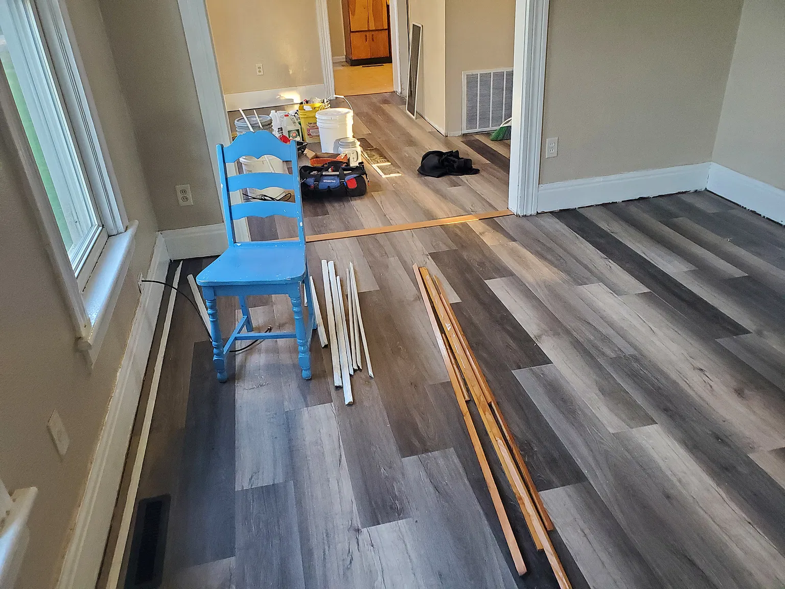 3 bed, 972 sqft, $725 — Photo 4