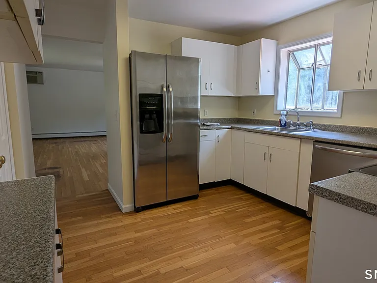 117 N Taylor Ave — Photo 6