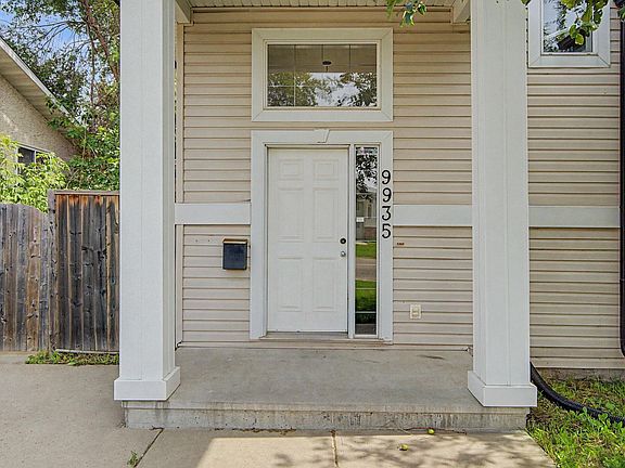 3rd image of 9935 155th St NW