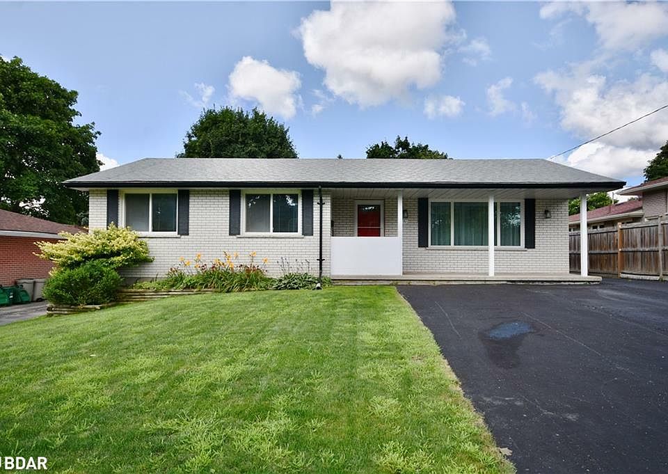1st image of 51 Glenwood Dr