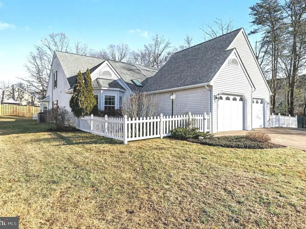 11604 Hampshire Ct, Fredericksburg, VA 22407