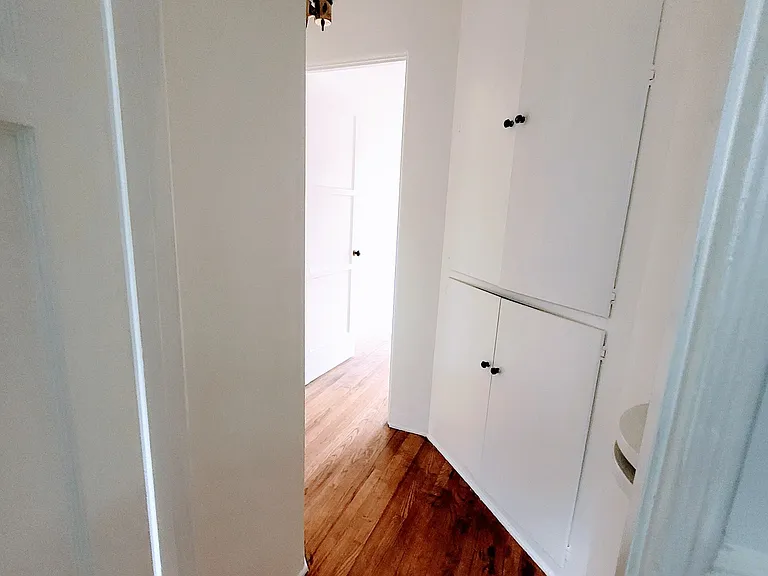 4851 Brighton Ave #D — Photo 22