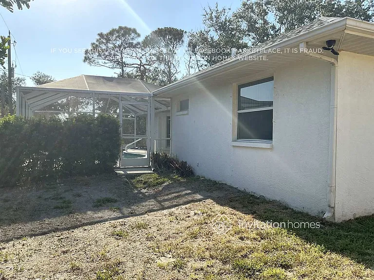 423 Azure Rd — Photo 12