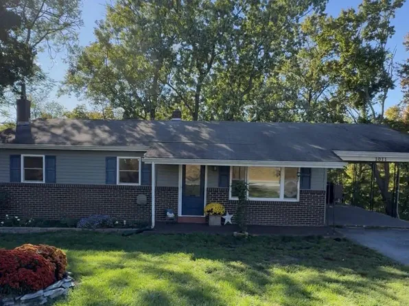1011 Manada Gap Rd, Grantville, PA 17028