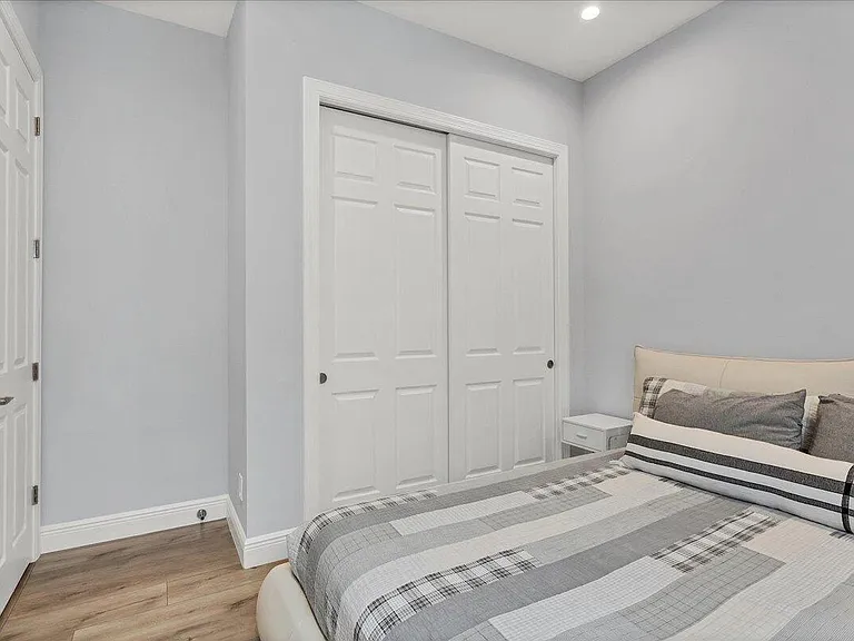 22001 SW Tivolo Way — Photo 22
