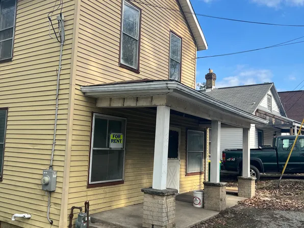 80 Old Plank Rd, Butler, PA 16001