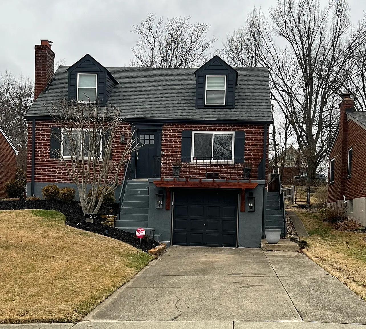 3 bed, 1600 sqft, $2,300 — Photo 1