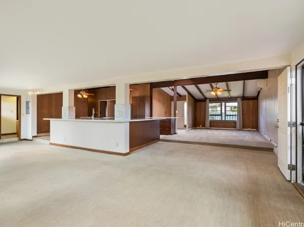 1352 Kukila St, Honolulu, HI 96818