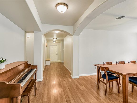 4th image of 1017 Gulf Way