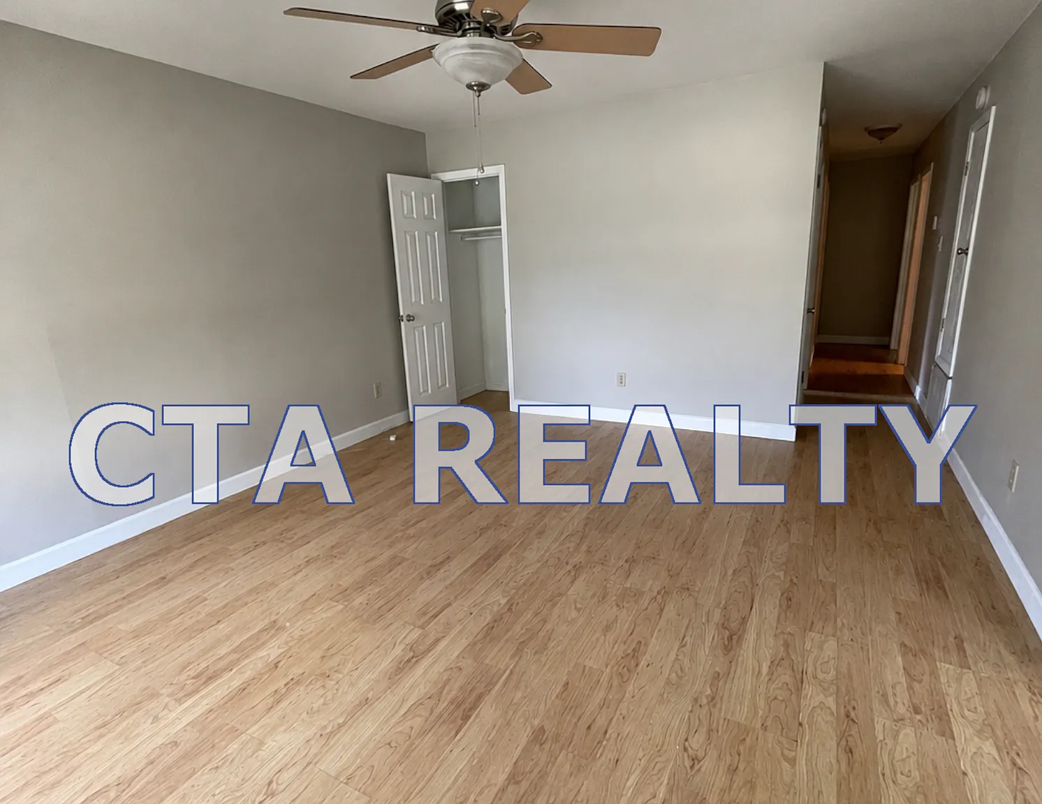 3 bed, 1050 sqft, $1,675 — Photo 2