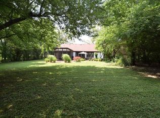 1821 Orchard Rd, Wheaton, IL 60189