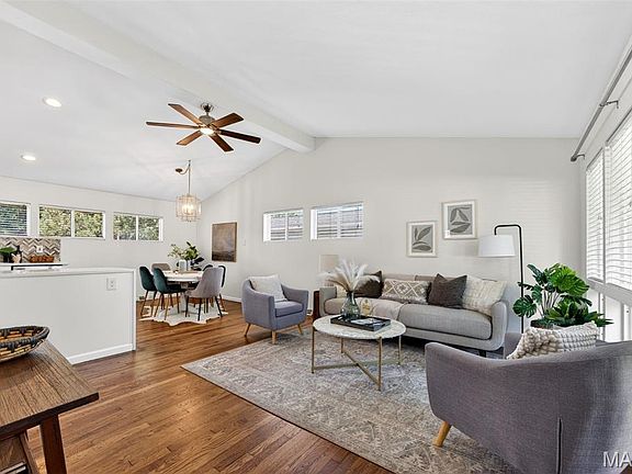 4th image of 512 Acorn Dr