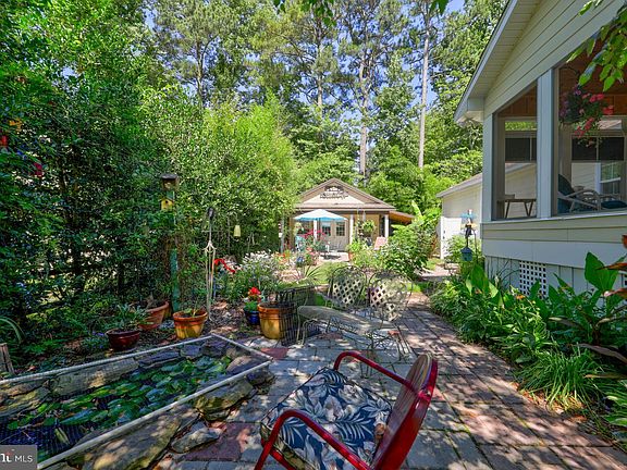 2nd image of 37161 Mississippi Dr