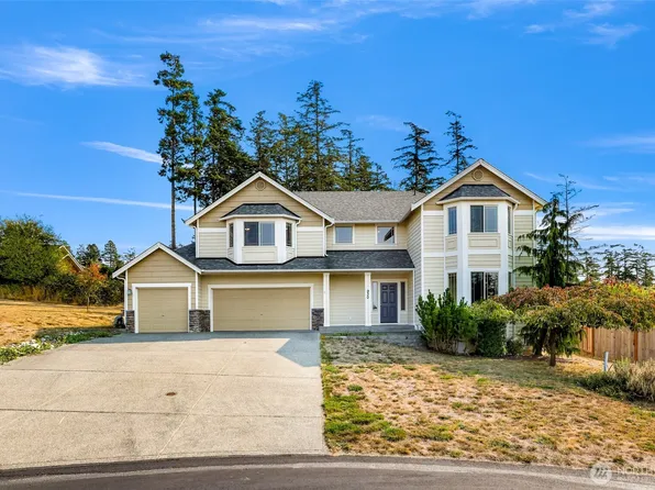 930 Cove View Circle, Oak Harbor, WA 98277