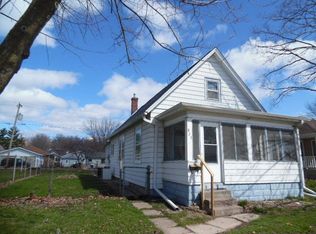 823 14th Ave, Fulton, IL 61252