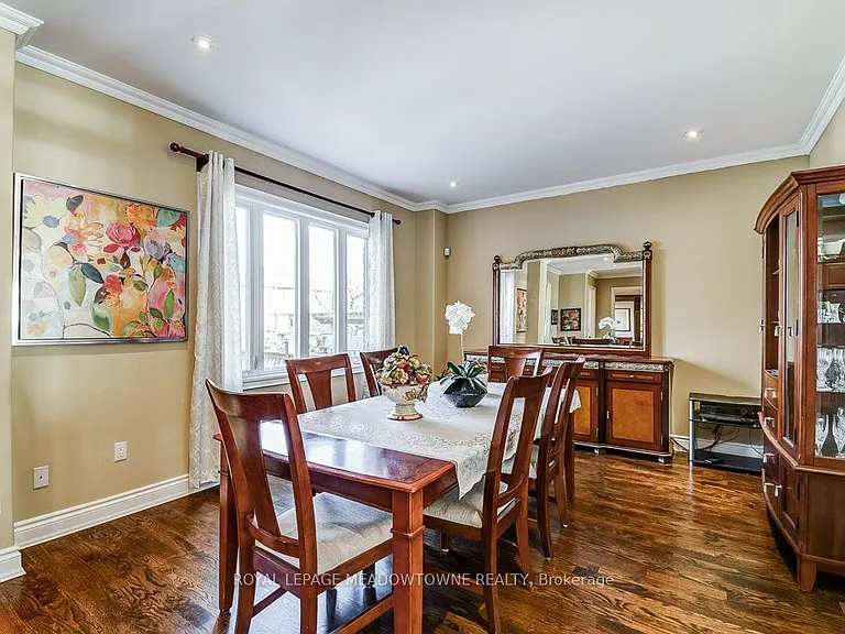 591 Lakeside Ave — Photo 13