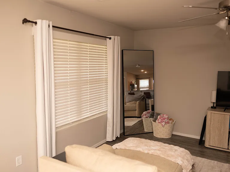 1324 S Morningside Dr — Photo 5